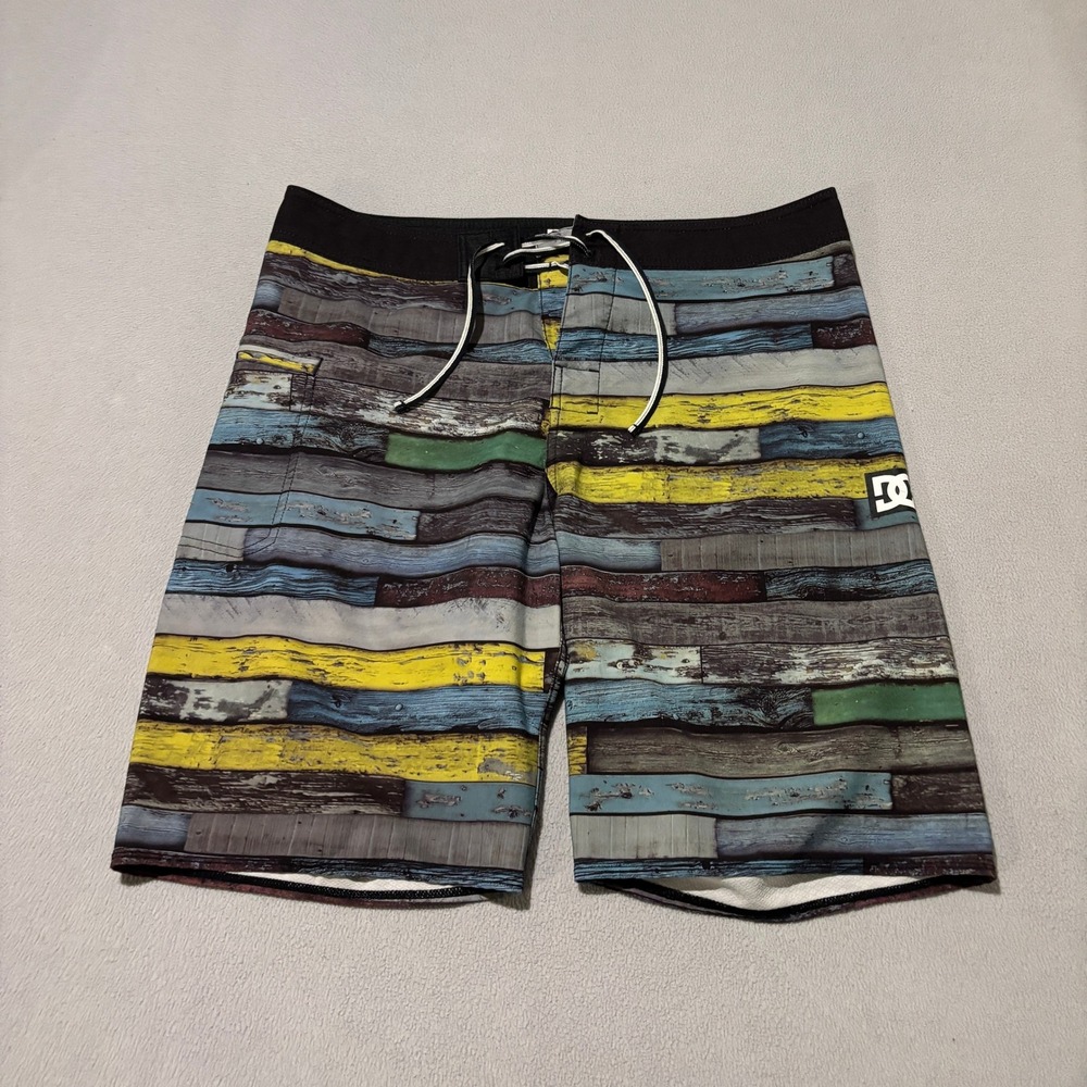 DC Shoes Mens Board Shorts Size 34 Blue Yellow Wood Plank Print Swim Trunks